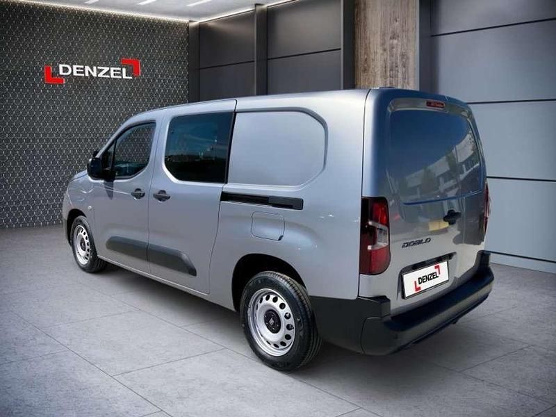 Gebraucht Fiat Doblò 131 PS (96 kW) 2025 Rot Van / Kleinbus