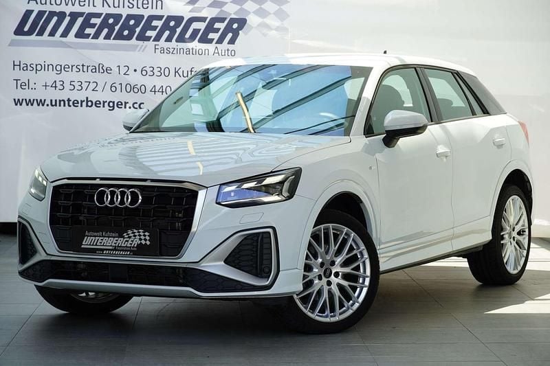 Weiß Gebraucht 2024 Audi Q2 S-Line SUV | € 35.900 (Fairer Preis) - Bild 1/4