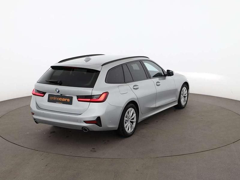 Gebraucht BMW 318 Advantage 136 PS (100 kW) 2021 Silber Kombi