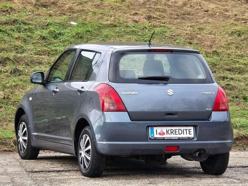 Gebraucht Suzuki Swift Snow 92 PS (67 kW) 2007 Grau Kleinwagen
