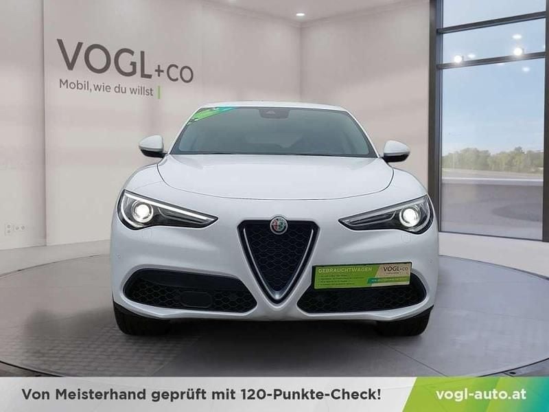 Gebraucht Alfa Romeo Stelvio Super 280 PS (205 kW) 2018 Weiß SUV
