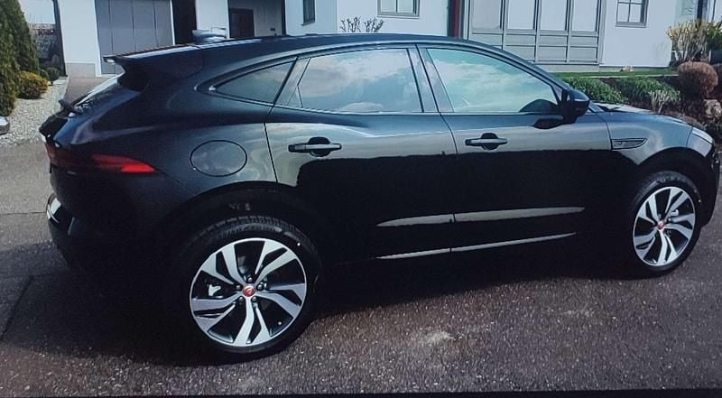 Gebraucht Jaguar E-Pace R-Dynamic 309 PS (227 kW) 2021 Schwarz SUV