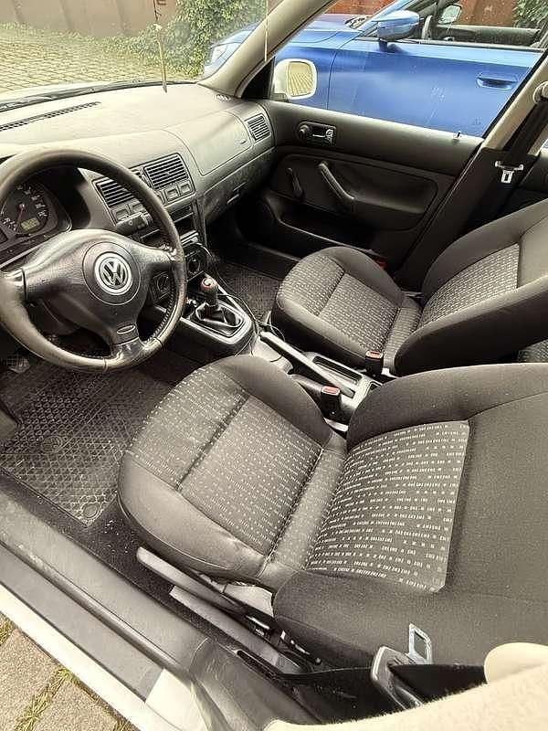 Gebraucht VW Golf IV 75 PS (55 kW) 2001 Limousine