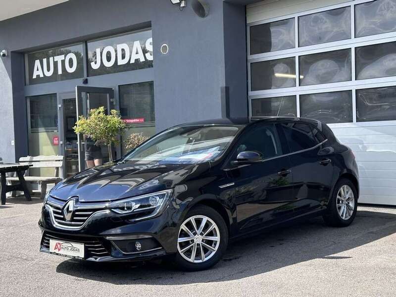 Schwarz Gebraucht 2016 Renault Mégane III Intens Limousine | € 11.200 (Fairer Preis) - Bild 1/3