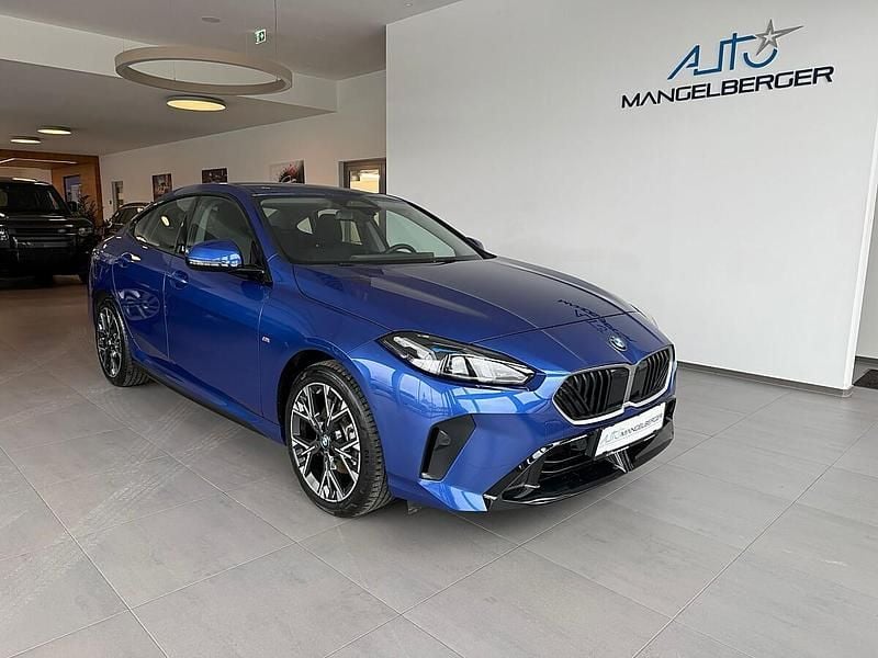 Gebraucht BMW 218 M Sport 150 PS (110 kW) 2025 Portimao blau metallic Coupé
