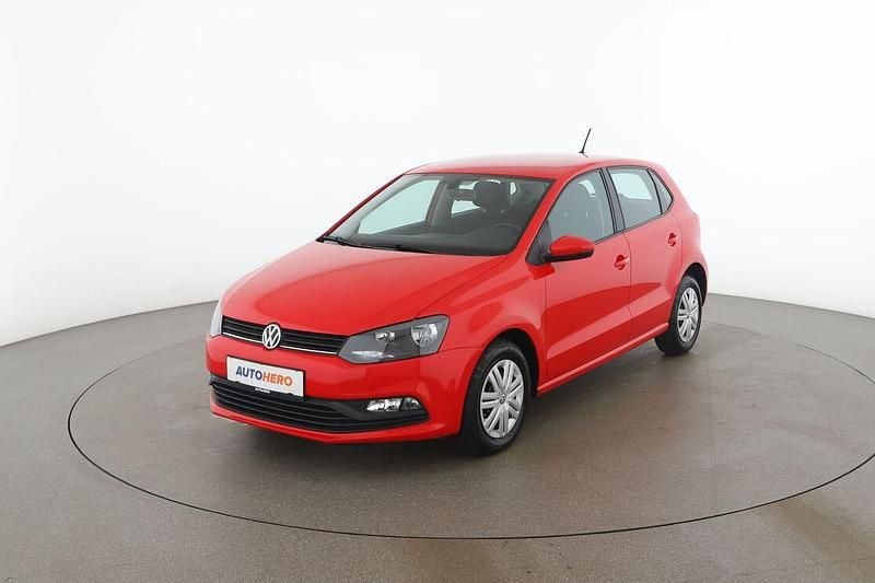 Gebraucht VW Polo 60 PS (44 kW) 2016 Rot Limousine