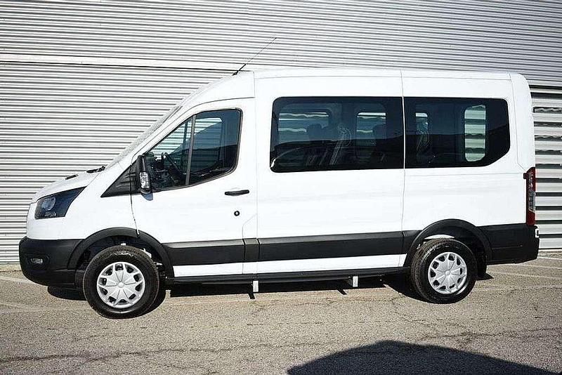 Gebraucht Ford E-Transit Trend 135 kW (184 PS) 2024 Weiß Van