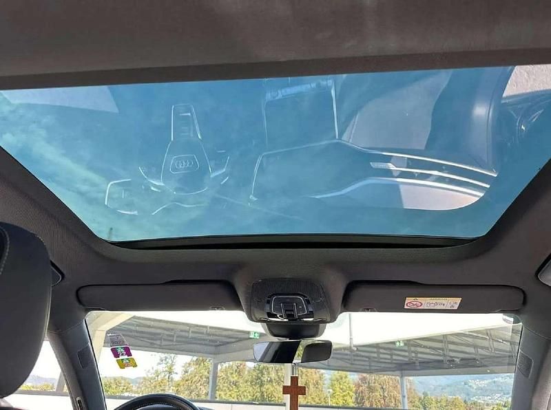 Grau Gebraucht 2019 Audi A7 S-Line Kleinwagen | € 44.369 (Fairer Preis) - Bild 1/4