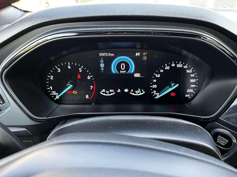 Gebraucht Ford Focus ST-Line 150 PS (110 kW) 2020 Grau Limousine