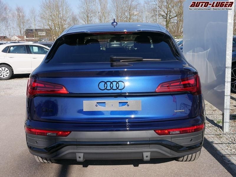 Gebraucht Audi Q5 Sportback S-Line 2024 Navarrablau metallic SUV