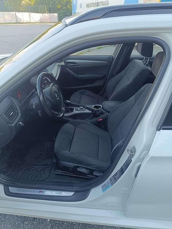 Gebraucht BMW X1 M Sport 184 PS (135 kW) 2012 Weiß SUV