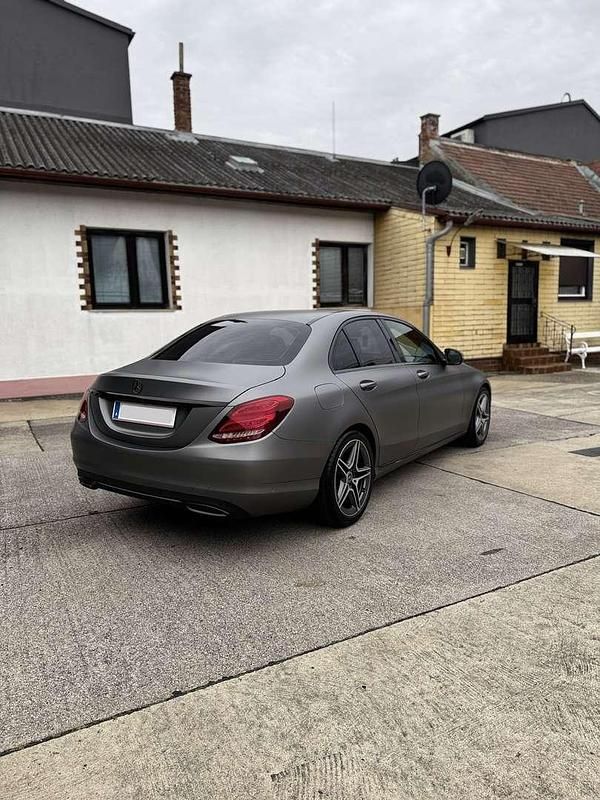 Gebraucht 2016 Mercedes C180 Limousine | € 17.000 (Teuer) - Bild 1/4