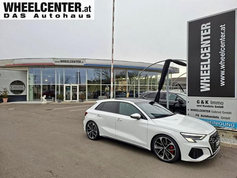 Gebraucht Audi A3 Sportback Ambiente 310 PS (228 kW) 2023 Kleinwagen