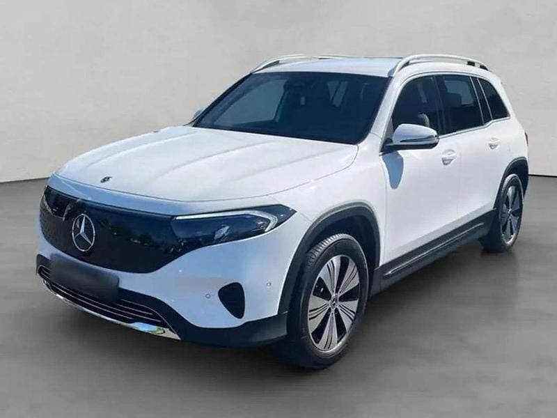 Weiß Gebraucht 2023 Mercedes EQB250 Advanced SUV | € 36.900 - Bild 1/4