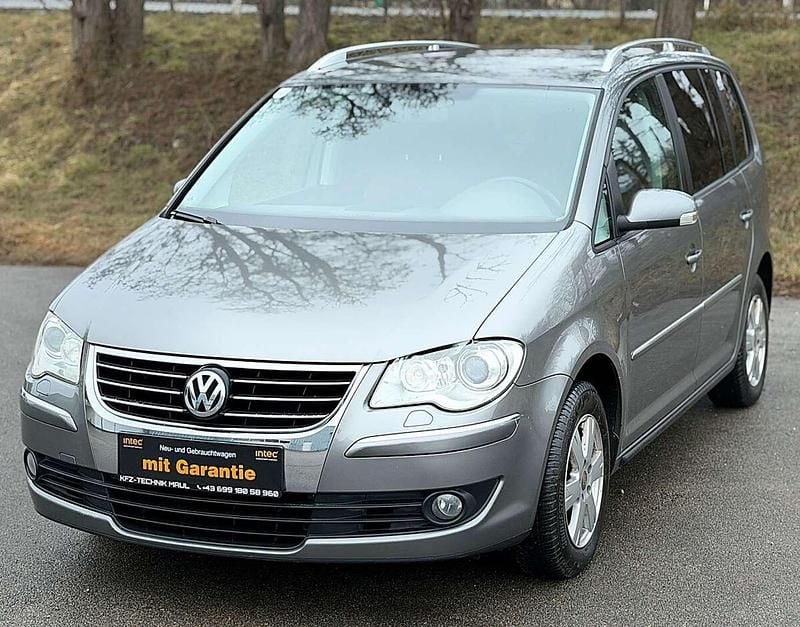 Gebraucht VW Touran Highline 140 PS (102 kW) 2007 Grau Van / Kleinbus