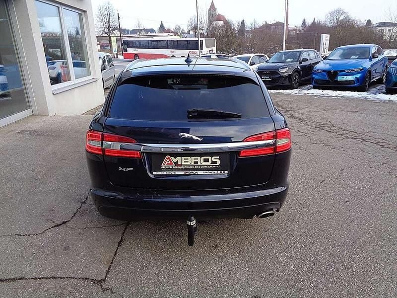 Gebraucht Jaguar XF Sportbrake 200 PS (147 kW) 2014 Blau Kombi