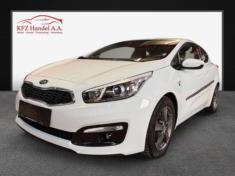Weiß Gebraucht 2018 Kia Ceed Kleinwagen | € 9.990 (Fairer Preis) - Bild 1/4