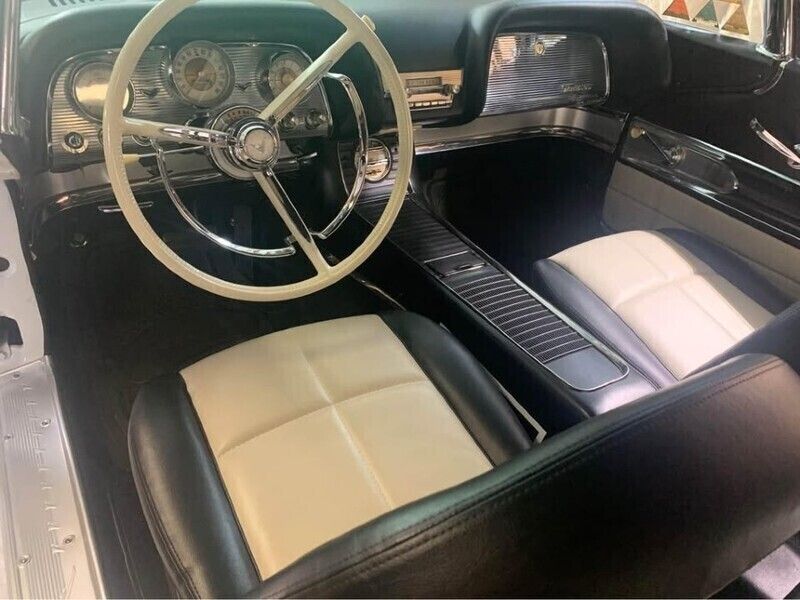 Gebraucht Ford Thunderbird 305 PS (224 kW) 1960 Weiß Cabrio