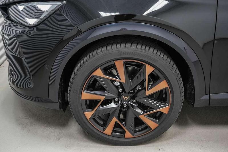 Neu Cupra Formentor VZ 333 PS (244 kW) 2025 Schwarz SUV