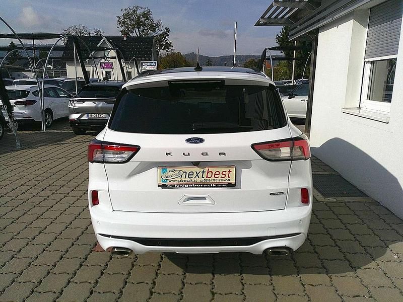 Gebraucht Ford Kuga ST-Line X 152 PS (111 kW) 2021 Weiß SUV