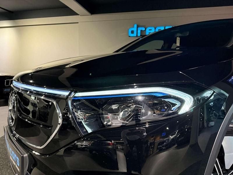 Gebraucht Mercedes EQA300 Electric Art 167 kW (228 PS) 2022 Schwarz SUV