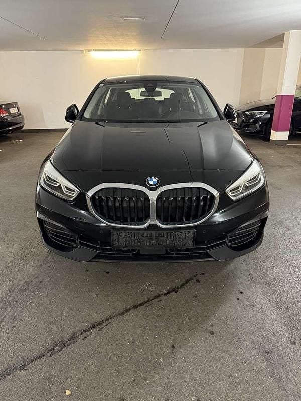 Gebraucht 2021 BMW 118 Kleinwagen | € 16.900 (Guter Preis) - Bild 1/4