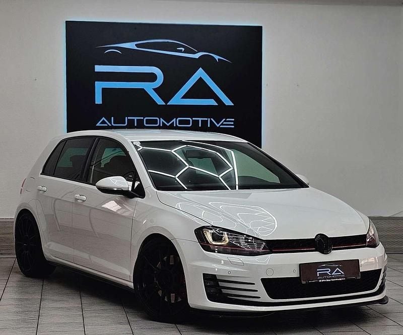 Weiß Gebraucht 2014 VW Golf VII GTI Kleinwagen | € 15.990 (Fairer Preis) - Bild 1/4