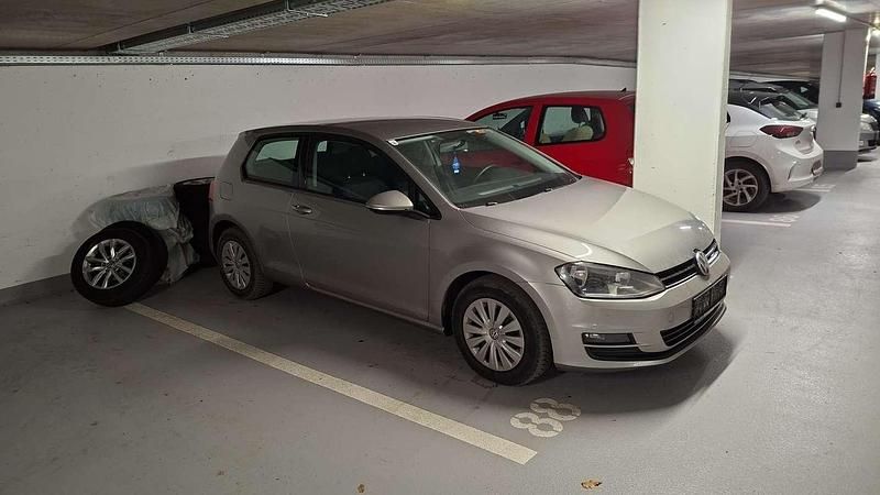 Gebraucht VW Golf VII Comfortline 105 PS (77 kW) 2013 Limousine