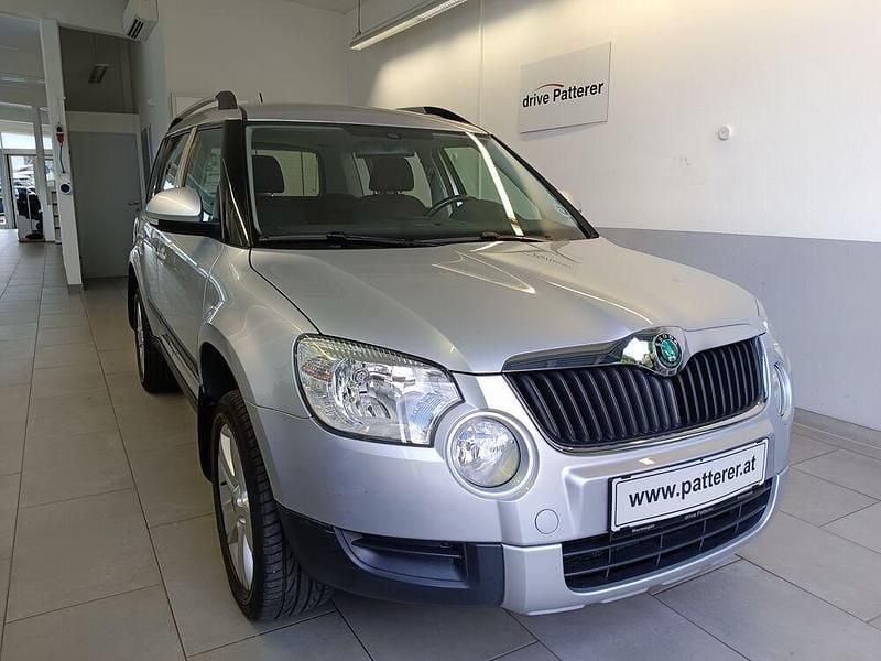 Silber metallic Gebraucht 2012 Skoda Yeti Elegance SUV | € 12.990 (Fairer Preis) - Bild 1/4