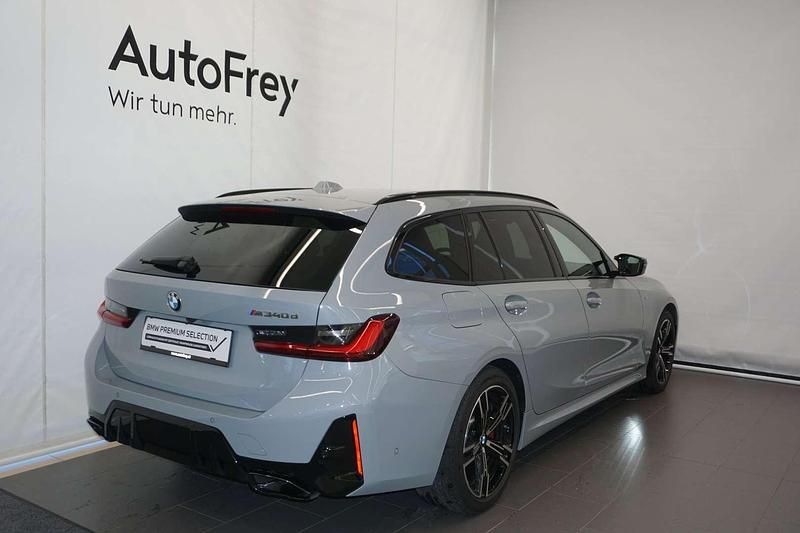 Gebraucht BMW M340 Efficient Dynamics 340 PS (250 kW) 2025 Grau Limousine