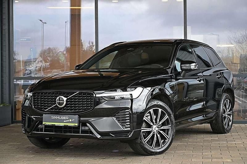 Gebraucht Volvo XC60 Plus 253 PS (186 kW) 2022 Schwarz SUV