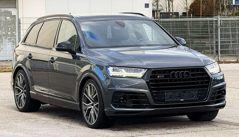 Grau Gebraucht 2017 Audi SQ7 SUV | € 48.990 (Guter Preis) - Bild 1/4