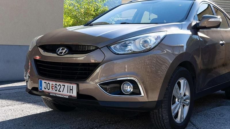 Beige Gebraucht 2013 Hyundai ix35 SUV | € 5.500 (Guter Preis) - Bild 1/4