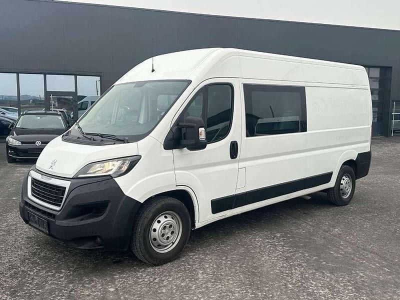 Weiß Gebraucht 2019 Peugeot Boxer S Van | € 16.990 (Etwas zu teuer) - Bild 1/4