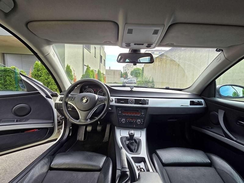 Gebraucht BMW 320 177 PS (130 kW) 2007 Coupé