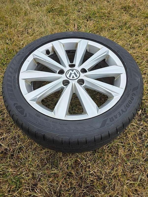 Gebraucht VW Passat 140 PS (102 kW) 2012 Gold Kombi