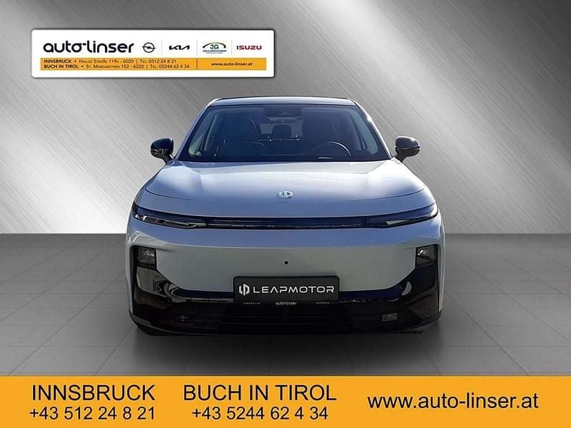 Gebraucht Leapmotor B10 160 kW (218 PS) 2025 Silber SUV
