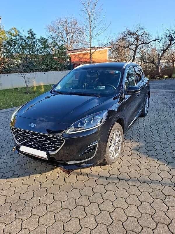 Gebraucht Ford Kuga Vignale 152 PS (111 kW) 2023 Schwarz SUV