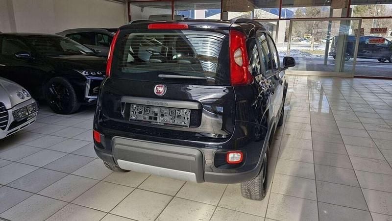 Gebraucht Fiat Panda 4x4 Wild 86 PS (63 kW) 2021 Schwarz Kleinwagen
