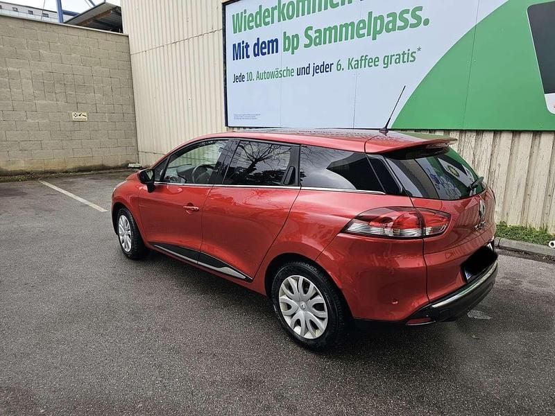 Gebraucht Renault Clio GrandTour LIMITED 118 PS (86 kW) 2018 Kombi