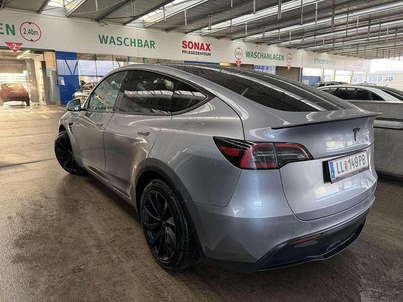 Gebraucht Tesla Model Y RWD 219 kW (299 PS) 2024 Silber SUV