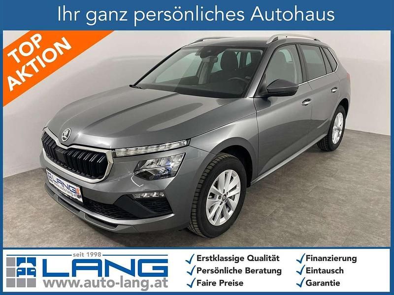 Graphitegrau metallic Gebraucht 2025 Skoda Kamiq Selection SUV | € 23.990 (Superpreis) - Bild 1/4