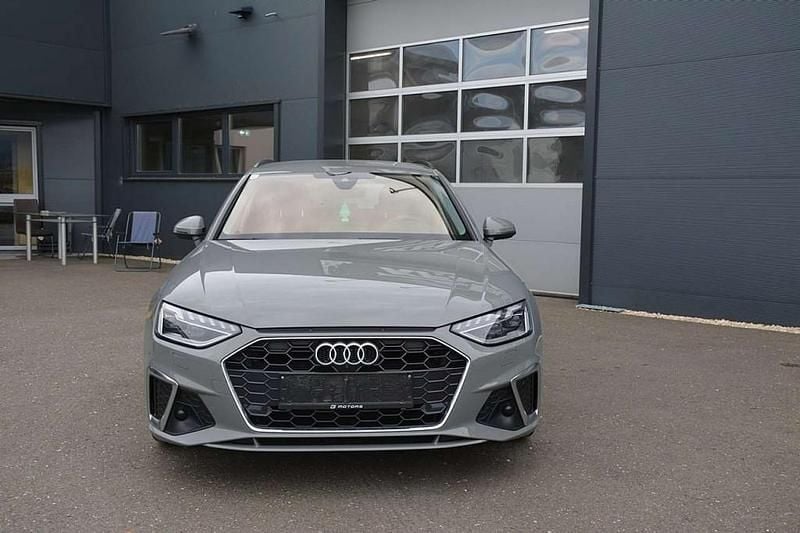 Gebraucht Audi A4 S-Line 163 PS (119 kW) 2020 Grau Kombi