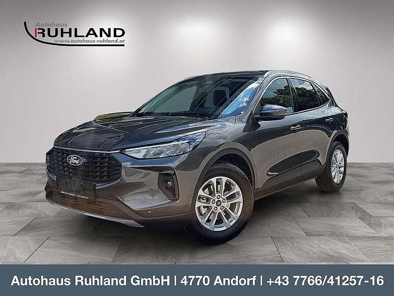 Gebraucht Ford Kuga Titanium 150 PS (110 kW) 2025 Grau SUV