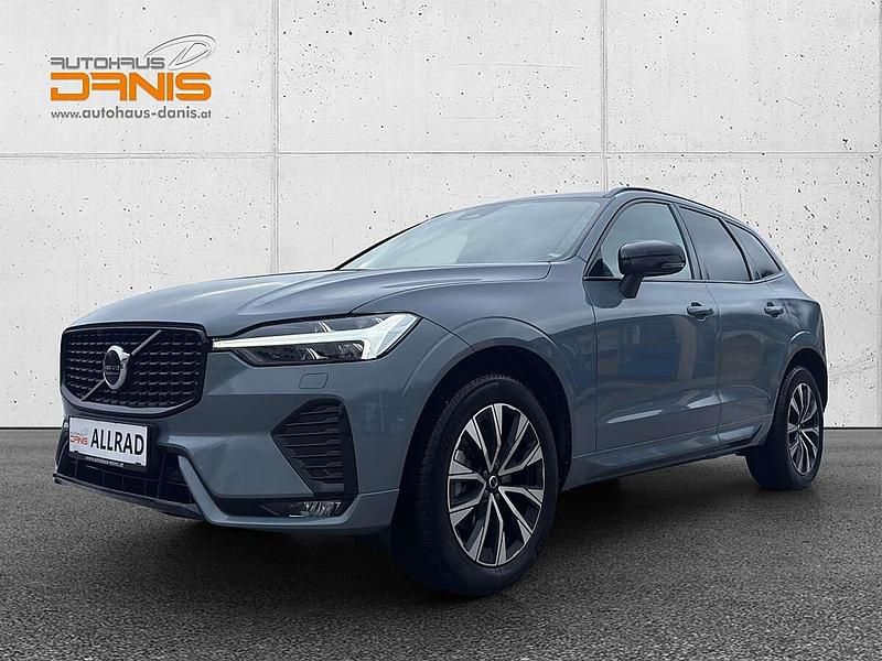 Gebraucht Volvo XC60 Plus 197 PS (144 kW) 2023 Grau SUV