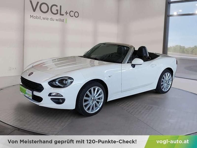 Gebraucht Fiat 124 Spider Lusso 140 PS (102 kW) 2017 Weiß Cabrio