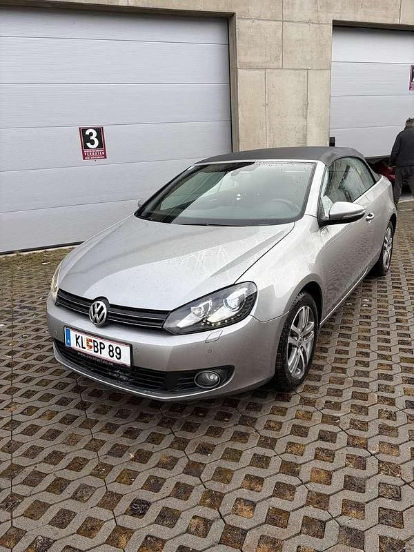 Gebraucht VW Golf 105 PS (77 kW) 2011 Grau Cabrio
