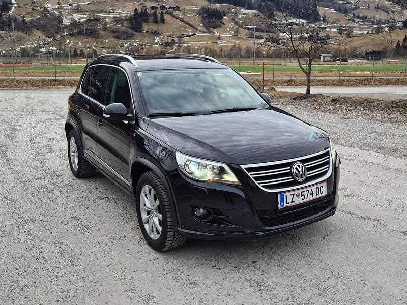 Gebraucht VW Tiguan 140 PS (102 kW) 2010 Schwarz SUV