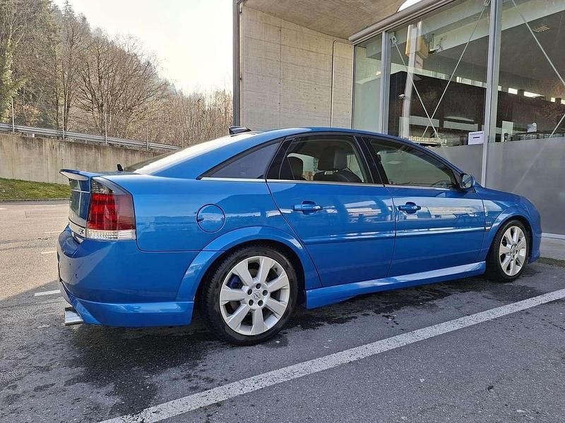 Gebraucht Opel Vectra 256 PS (188 kW) 2005 Blau Limousine