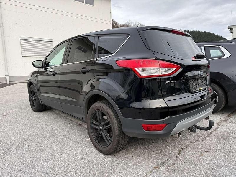 Gebraucht Ford Kuga Titanium 150 PS (110 kW) 2016 Schwarz SUV